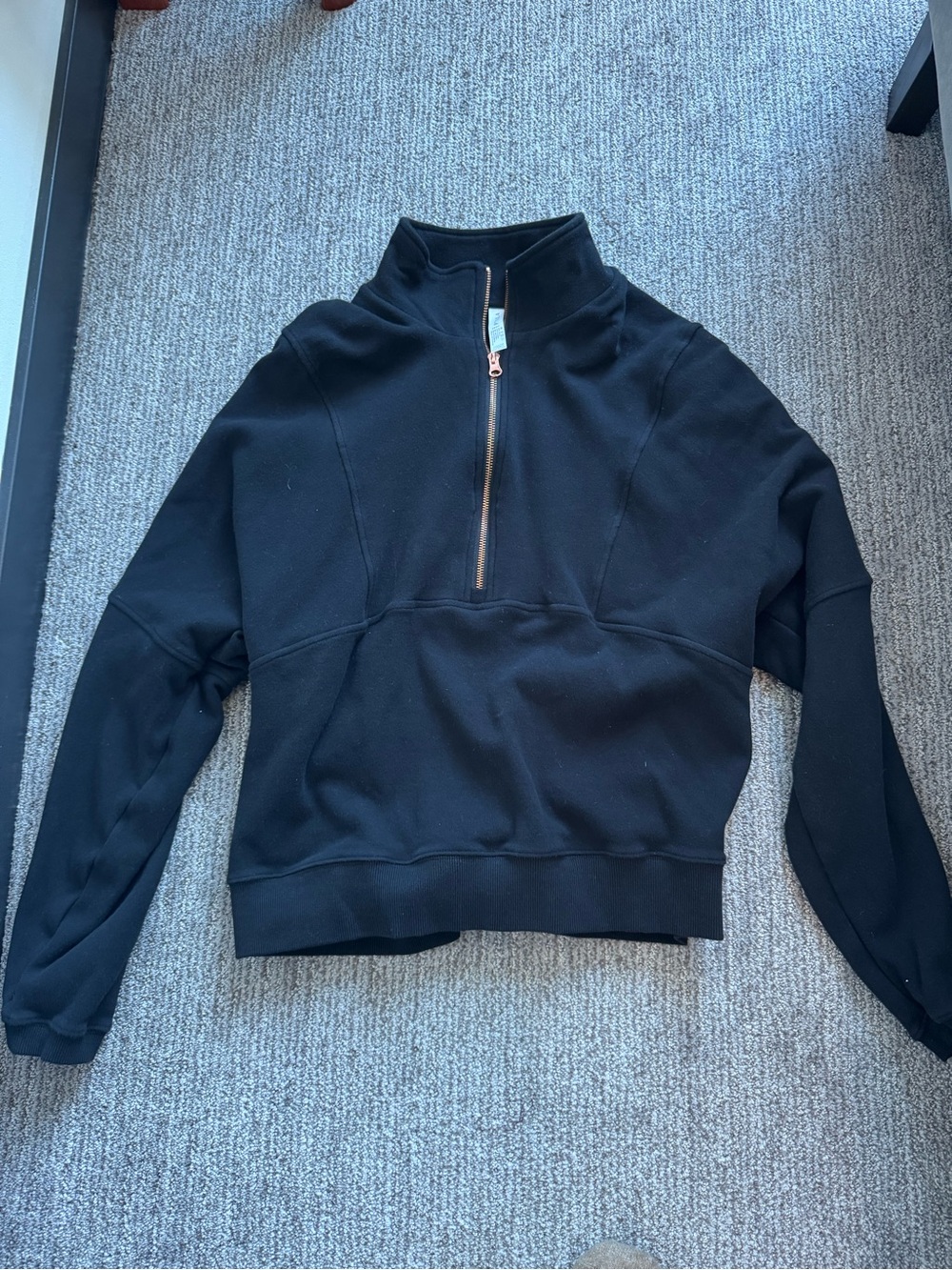 Ptula black quarter zip